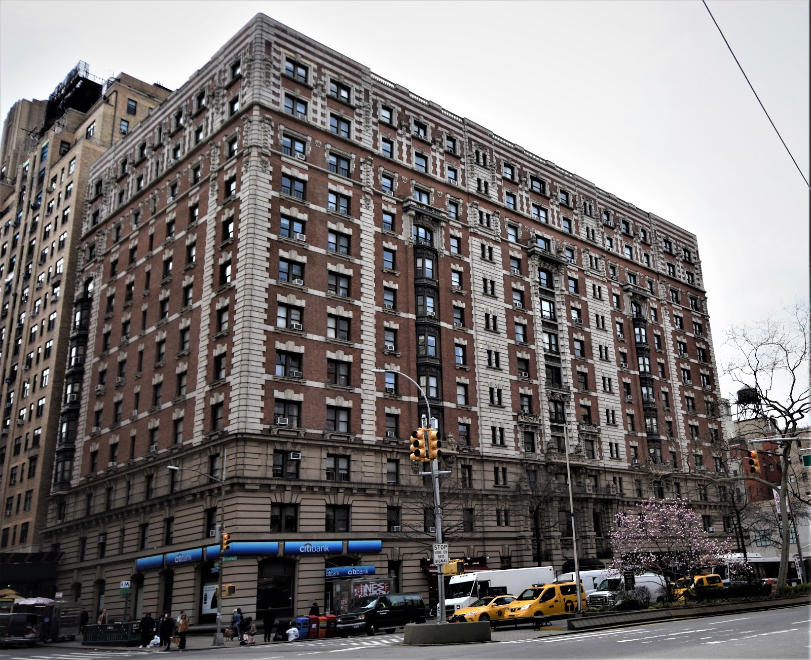 Daytonian in Manhattan: The 1903 Hotel Bretton Hall - 2350 Broadway